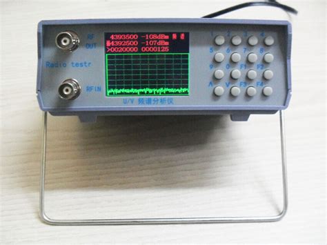 uv uhf vhf dual band spectrum analyzer with tracking source|U/V UHF Vhf Dual Band RF Spectrum Analyzer 136 .